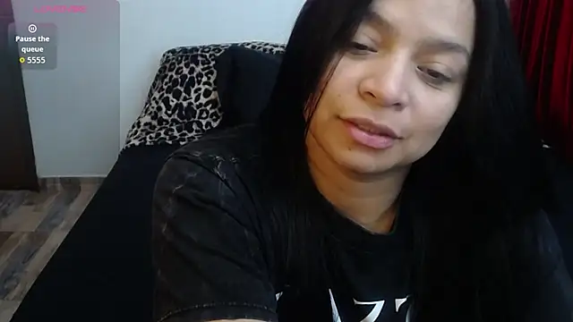 Snapshot of Sara_cute92 chatting on 12/14/25, 10:25 Sara cute92 online show from 12/14/25, 10:25