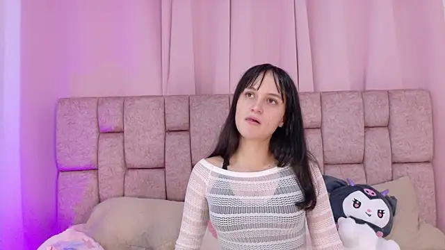 LolaYun online show from 01/14/26, 04:12