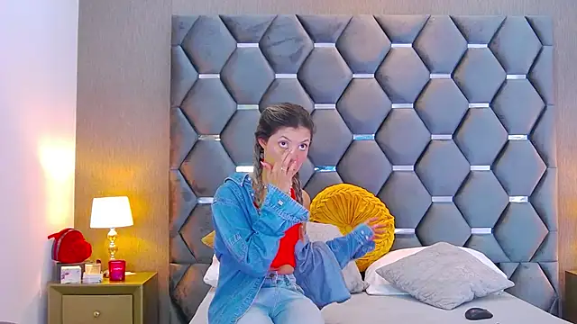 BlaireParker online show from 09/18/25, 12:29