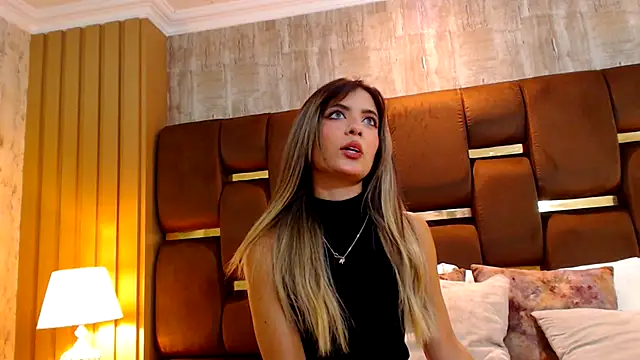 BlaireParker online show from 11/05/25, 12:38