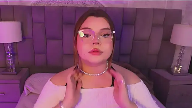 Maxxxine1 online show from 11/11/25, 07:30