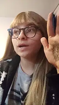 Aurora blaack online show from 11/13/25, 02:10