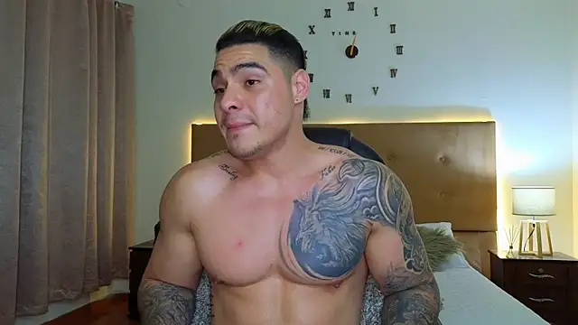 Snapshot of Steven_Velez chatting on 11/01/25, 03:52 Steven Velez online show from 11/01/25, 03:52