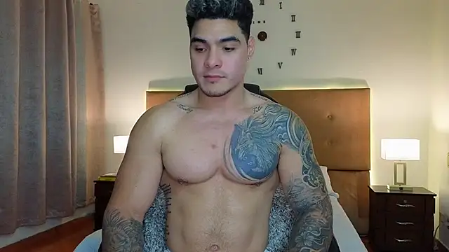 Steven Velez online show from 03/11/26, 01:33