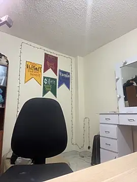 Sallem Pink online show from 10/01/25, 11:38