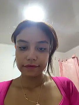 Snapshot of TamaraMera chatting on 06/18/26, 12:11 TamaraMera online show from 06/18/26, 12:11