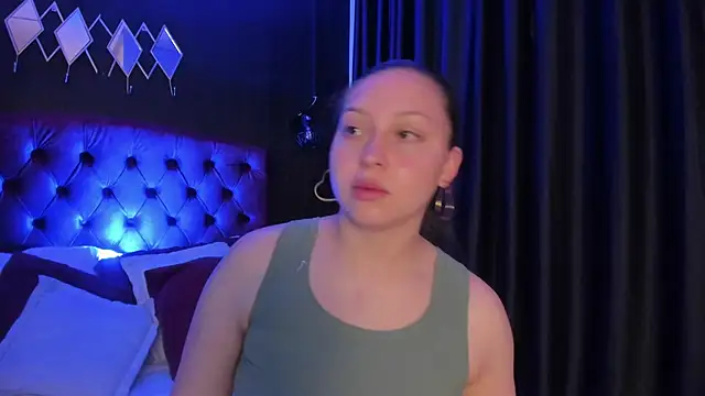 Widny Beaumont online show from 11/16/25, 03:56