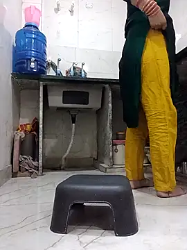 Snapshot of kajal_01raj chatting on 11/09/25, 11:08 kajal 01raj online show from 11/09/25, 11:08