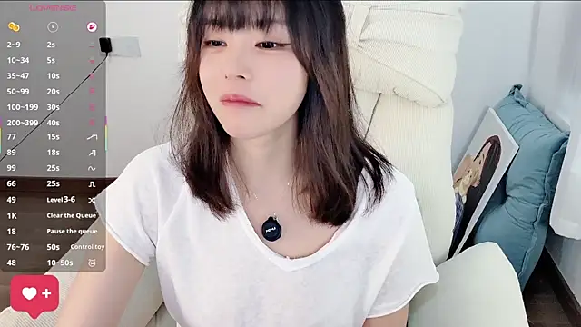 Snapshot of yara_hot1 chatting on 05/16/26, 02:19 yara hot1 online show from 05/16/26, 02:19