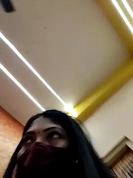 priya 26 online show from 10/01/25, 12:27