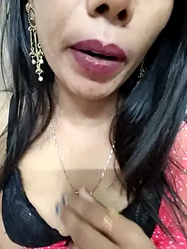 priya 26 online show from 10/15/25, 11:38