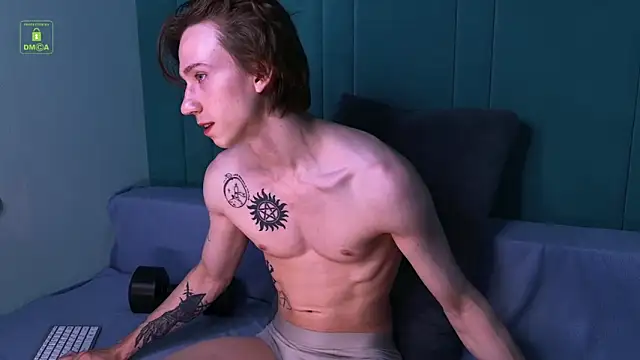 Snapshot of ares_pallini chatting on 04/26/26, 04:43 ares pallini online show from 04/26/26, 04:43