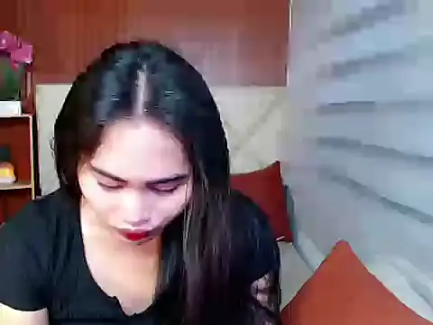 sluttyprincess0 online show from 12/18/25, 11:22