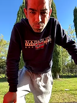 Snapshot of Nonsoilmionome89 chatting on 10/09/25, 08:34 Nonsoilmionome89 online show from 10/09/25, 08:34