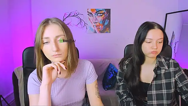 eva smiith  online show from 10/16/25, 05:41