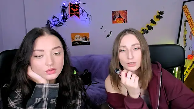 eva smiith  online show from 10/20/25, 12:16