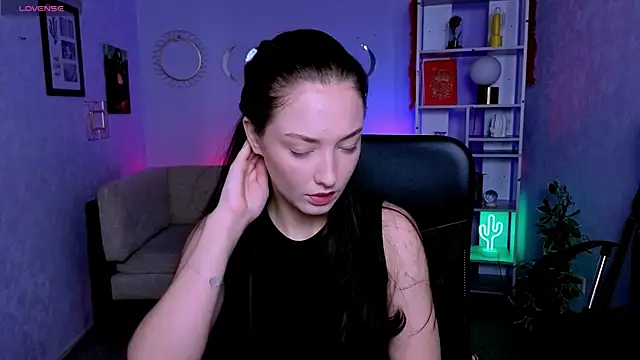 Snapshot of eva_smiith_ chatting on 06/02/26, 05:42 eva smiith online show from 06/02/26, 05:42