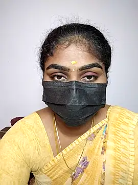 Snapshot of Tamil_Princess12 chatting on 09/28/25, 08:58 Tamil Princess12 online show from 09/28/25, 08:58