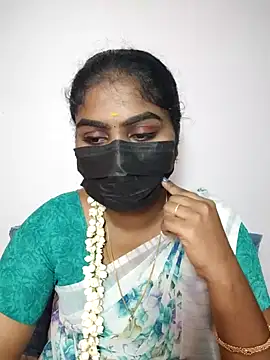 Snapshot of Tamil_Princess12 chatting on 10/14/25, 06:31 Tamil Princess12 online show from 10/14/25, 06:31