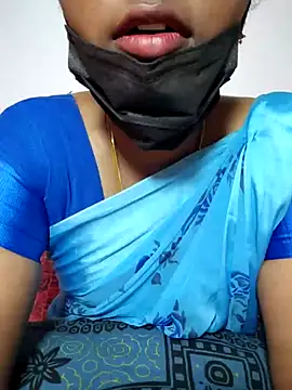 Snapshot of Tamil_Princess12 chatting on 11/26/25, 07:26 Tamil Princess12 online show from 11/26/25, 07:26