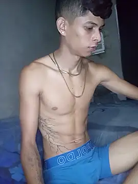 Snapshot of God_Eros_23cm chatting on 10/24/25, 02:41 God Eros 23cm online show from 10/24/25, 02:41