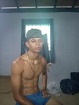 Snapshot of God_Eros_23cm chatting on 03/22/26, 08:34 God Eros 23cm online show from 03/22/26, 08:34