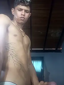 Snapshot of God_Eros_23cm chatting on 04/08/26, 03:23 God Eros 23cm online show from 04/08/26, 03:23