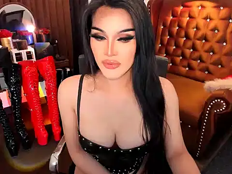 Snapshot of devongarcia chatting on 09/25/25, 02:10 devongarcia online show from 09/25/25, 02:10