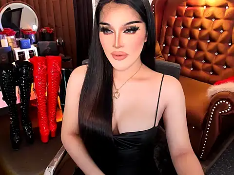 Snapshot of devongarcia chatting on 10/05/25, 12:53 devongarcia online show from 10/05/25, 12:53