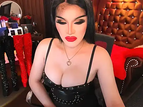 Snapshot of devongarcia chatting on 11/07/25, 03:28 devongarcia online show from 11/07/25, 03:28