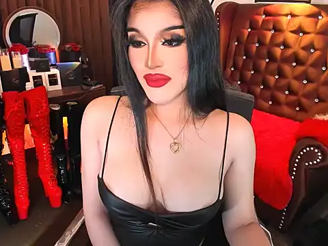 Snapshot of devongarcia chatting on 11/11/25, 04:01 devongarcia online show from 11/11/25, 04:01