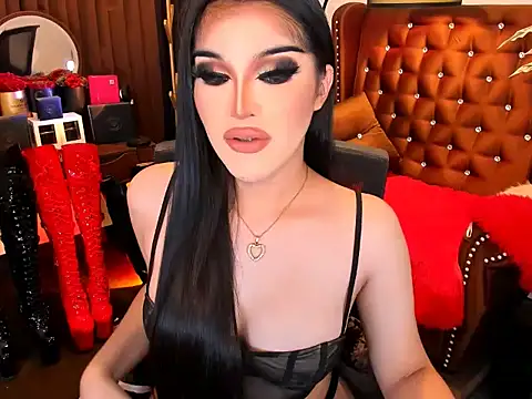 Snapshot of devongarcia chatting on 02/10/26, 02:15 devongarcia online show from 02/10/26, 02:15