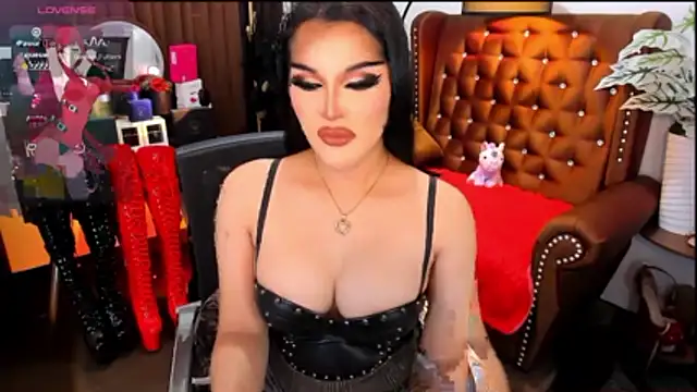 Snapshot of devongarcia chatting on 03/10/26, 03:50 devongarcia online show from 03/10/26, 03:50