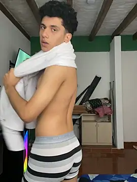 Badboynoirsex online show from 08/08/26, 06:21