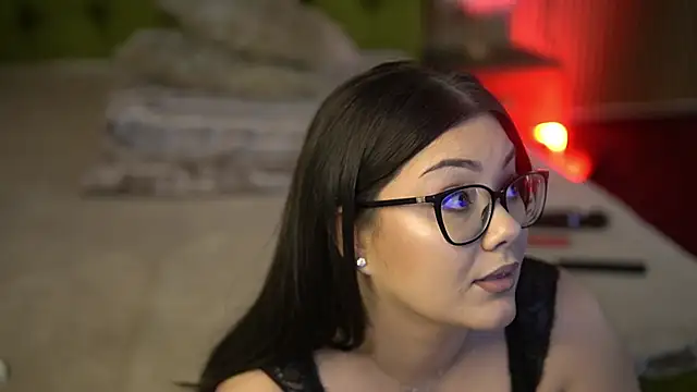 OliviaNoir online show from 09/24/25, 03:48