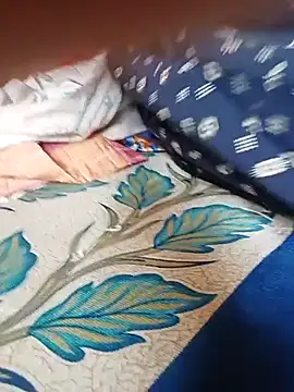 Snapshot of NISHU-TELUGU chatting on 10/27/25, 02:48 NISHU-TELUGU online show from 10/27/25, 02:48