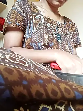 Snapshot of NISHU-TELUGU chatting on 11/21/25, 05:06 NISHU-TELUGU online show from 11/21/25, 05:06