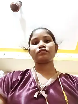 Snapshot of NISHU-TELUGU chatting on 03/02/26, 01:40 NISHU-TELUGU online show from 03/02/26, 01:40