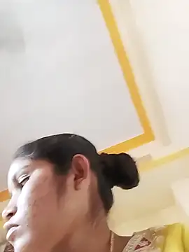 Snapshot of NISHU-TELUGU chatting on 03/25/26, 03:01 NISHU-TELUGU online show from 03/25/26, 03:01