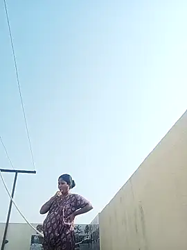 Snapshot of NISHU-TELUGU chatting on 04/12/26, 02:49 NISHU-TELUGU online show from 04/12/26, 02:49