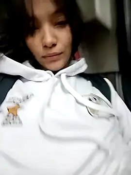 mia blue01 online show from 09/25/25, 02:26