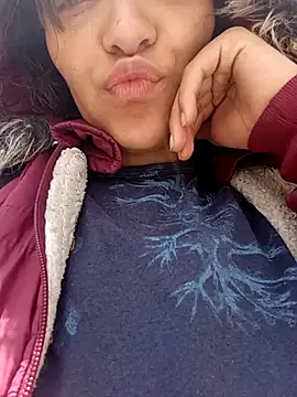 mia blue01 online show from 09/25/25, 03:38