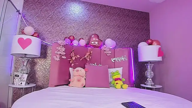 amber sparkle online show from 03/10/26, 12:32