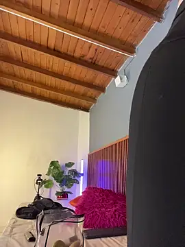 Snapshot of MarilynSmith01 chatting on 03/24/26, 08:25 MarilynSmith01 online show from 03/24/26, 08:25