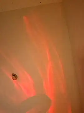 Snapshot of Yerystar chatting on 03/28/26, 12:10 Yerystar online show from 03/28/26, 12:10