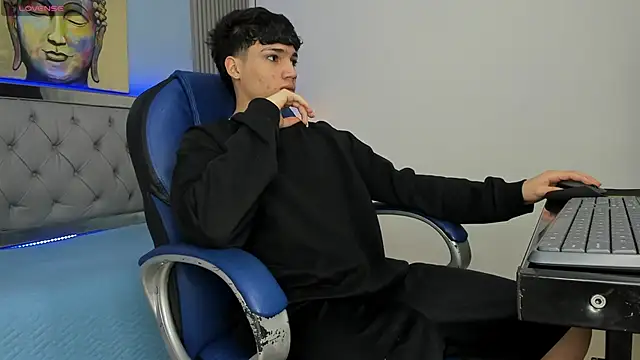 SamBlack  online show from 05/08/26, 12:43