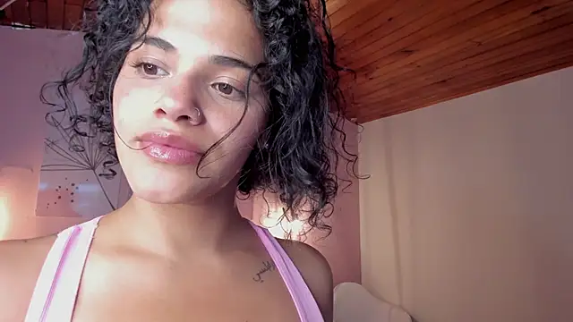 Snapshot of ATENA_JB chatting on 09/28/25, 05:02 ATENA JB online show from 09/28/25, 05:02