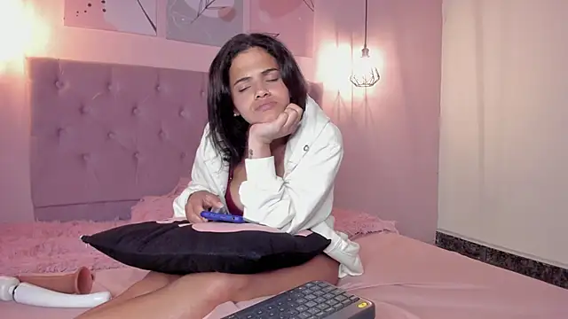 Snapshot of ATENA_JB chatting on 09/29/25, 07:57 ATENA JB online show from 09/29/25, 07:57