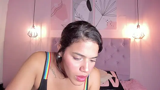 Snapshot of ATENA_JB chatting on 11/11/25, 03:06 ATENA JB online show from 11/11/25, 03:06