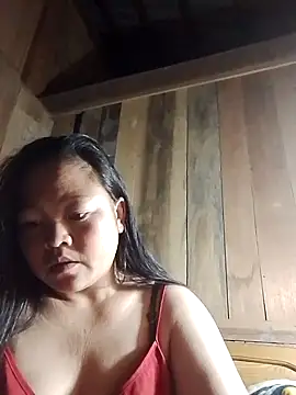 Snapshot of MaySweetb chatting on 09/27/25, 11:32 MaySweetb online show from 09/27/25, 11:32